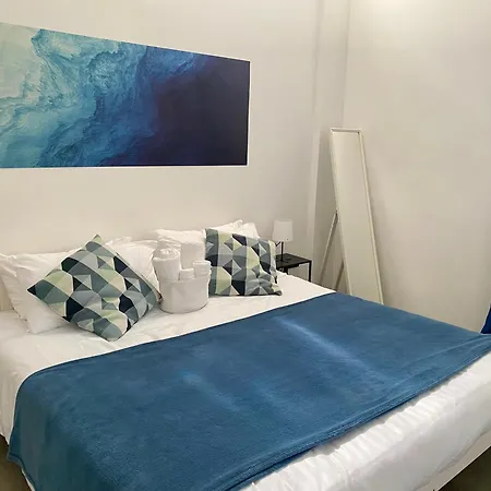 Apartament Lemon Tree 400 Mt Dal Mare *